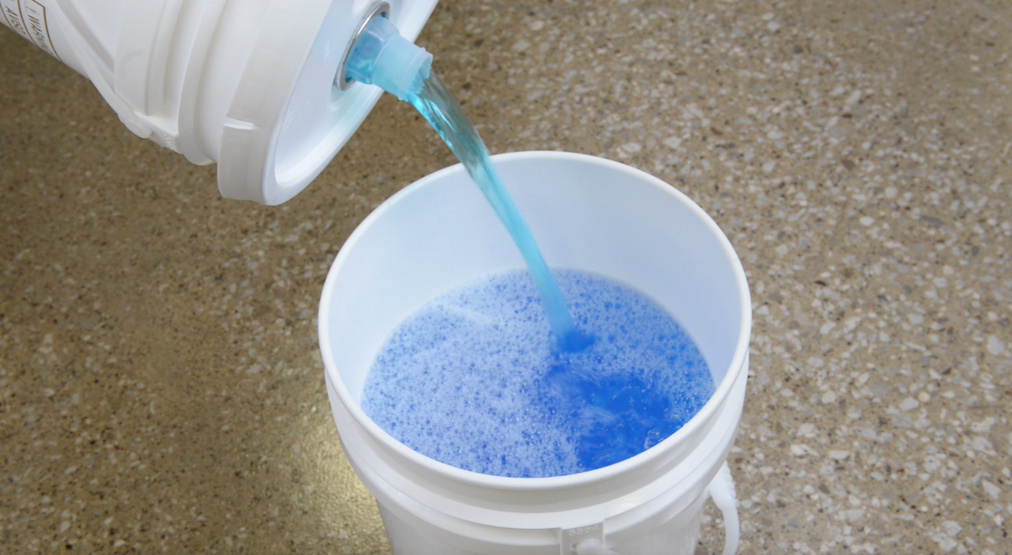 Container Packaging Systems Introduces “No Glug” Pourfection Pail™